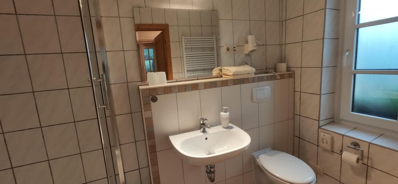Wirtshaus Neuenkirchen Ξενοδοχείο Neuenkirchen auf Rugen Εξωτερικό φωτογραφία